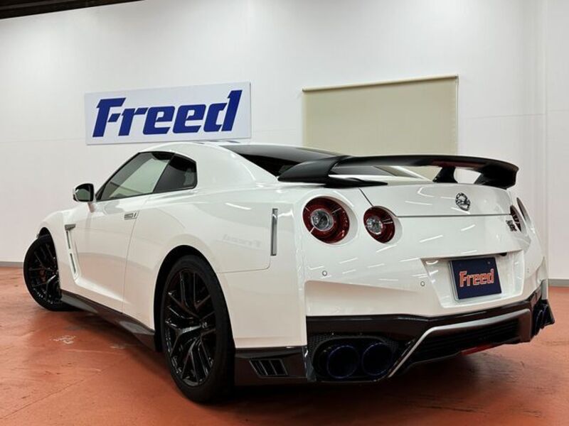 GT-R