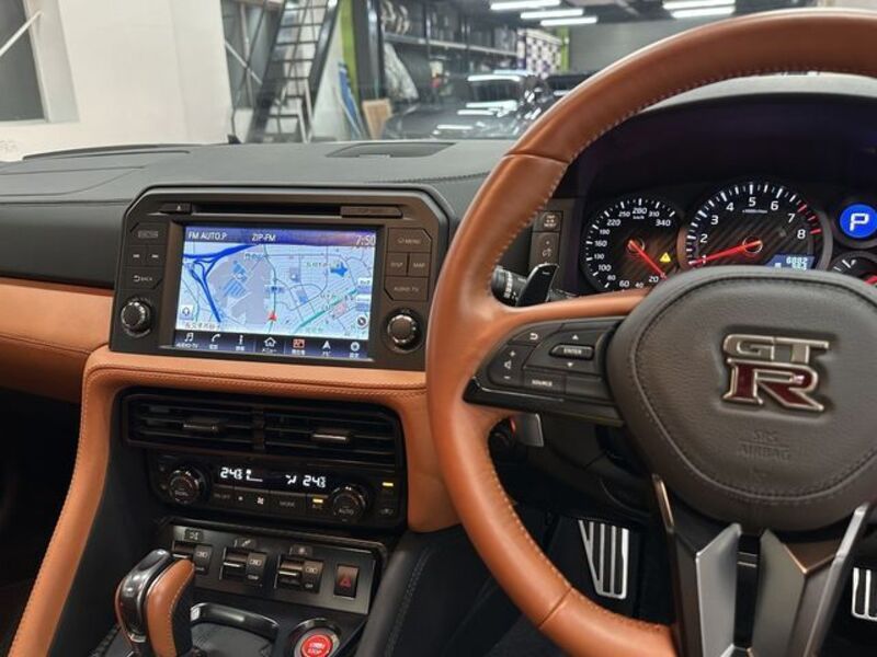 GT-R
