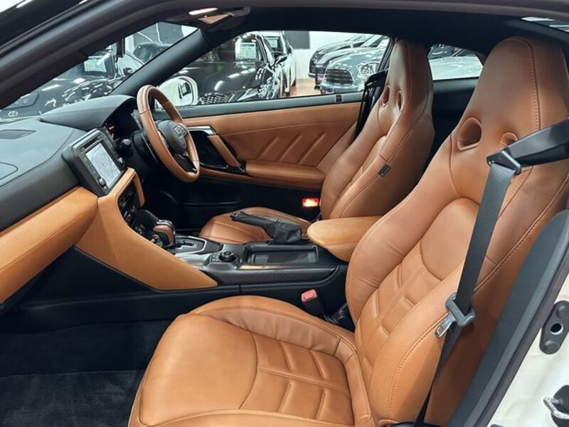 GT-R