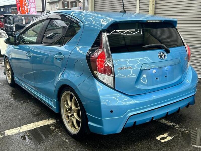 AQUA