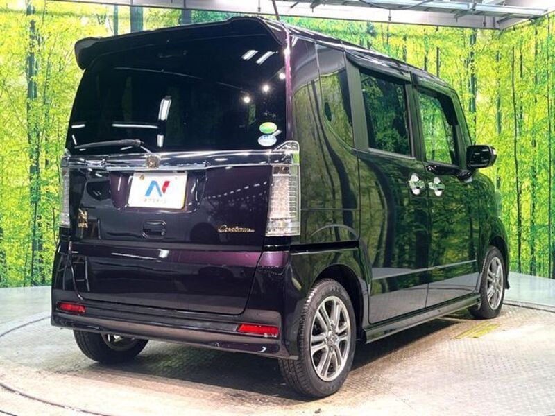 N BOX CUSTOM
