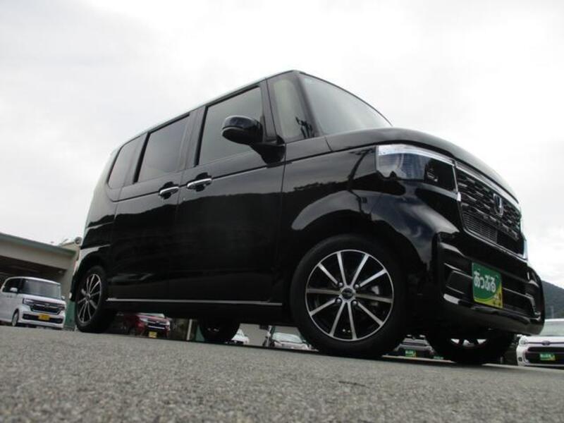 N BOX CUSTOM