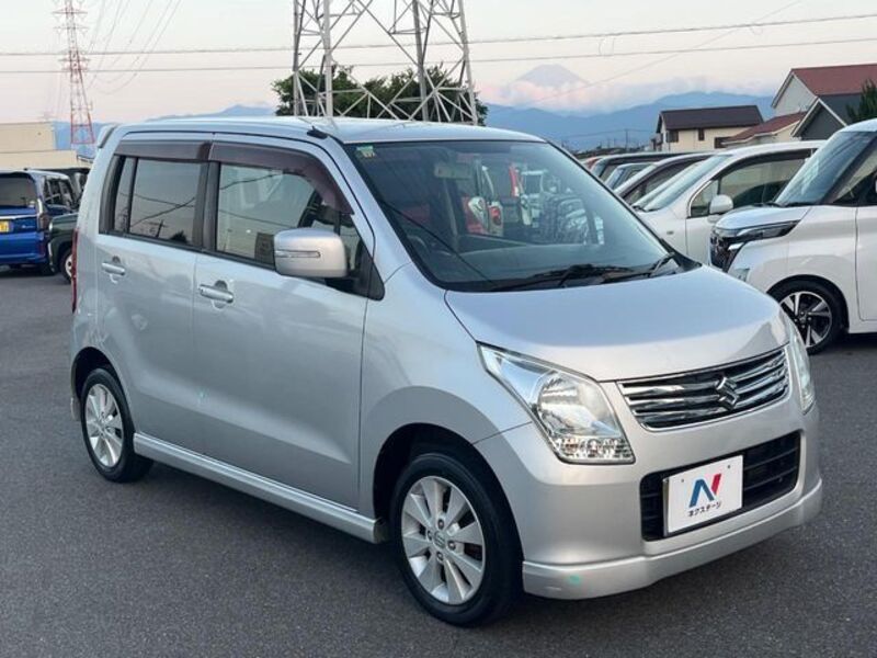 WAGON R