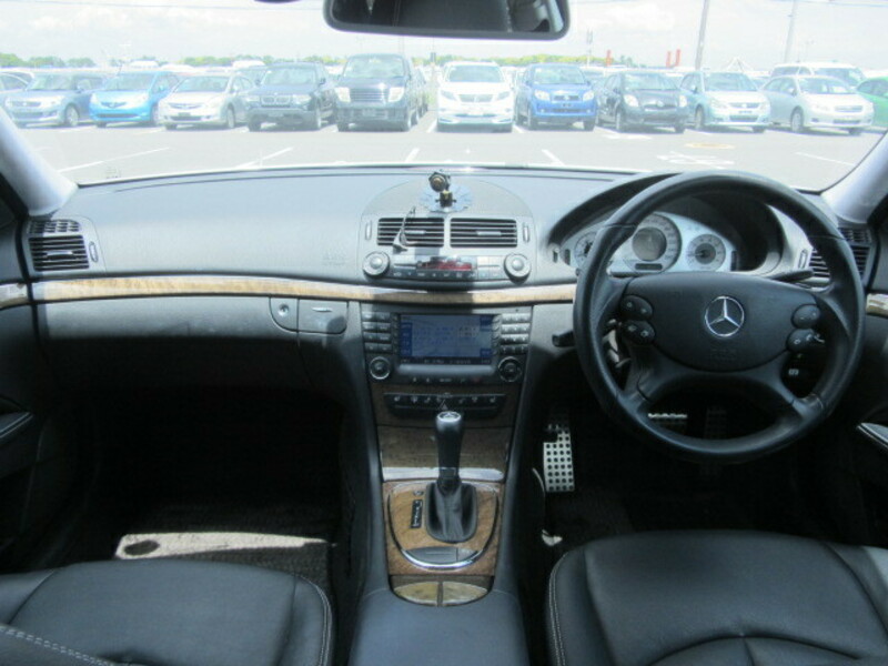 Best Price 2008 MERCEDES-BENZ E-CLASS DBA-211056C | Japanese Used Cars