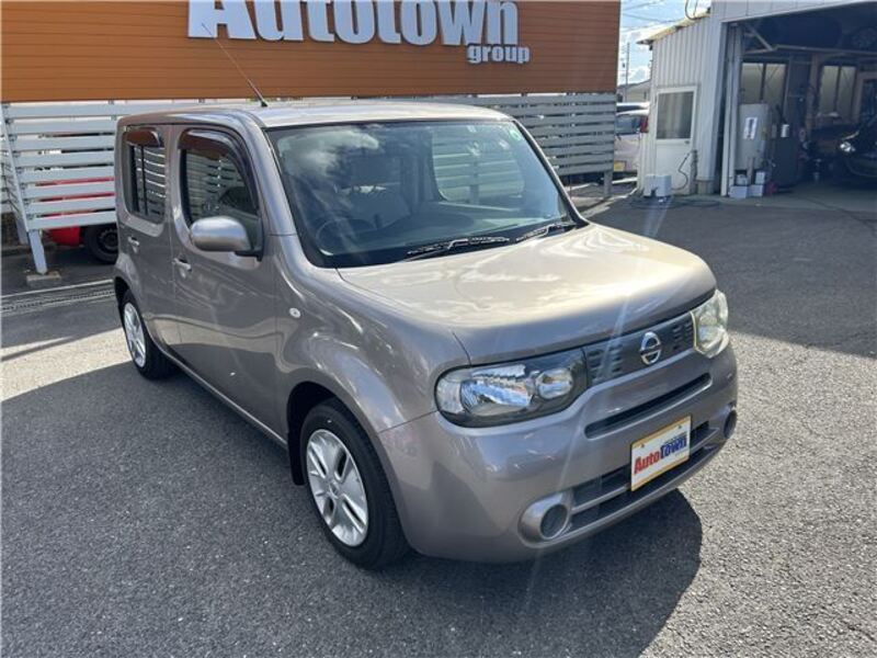NISSAN CUBE