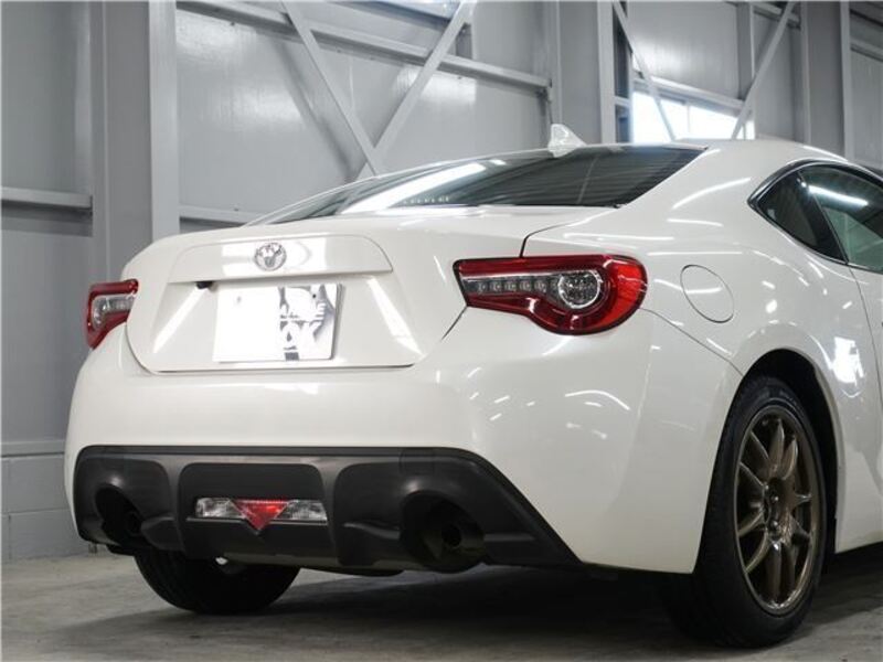 86