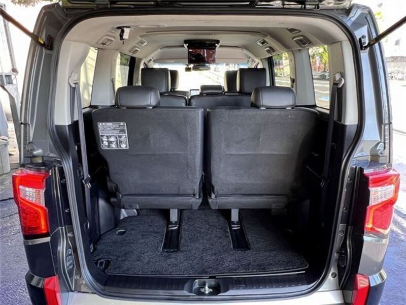 DELICA D5