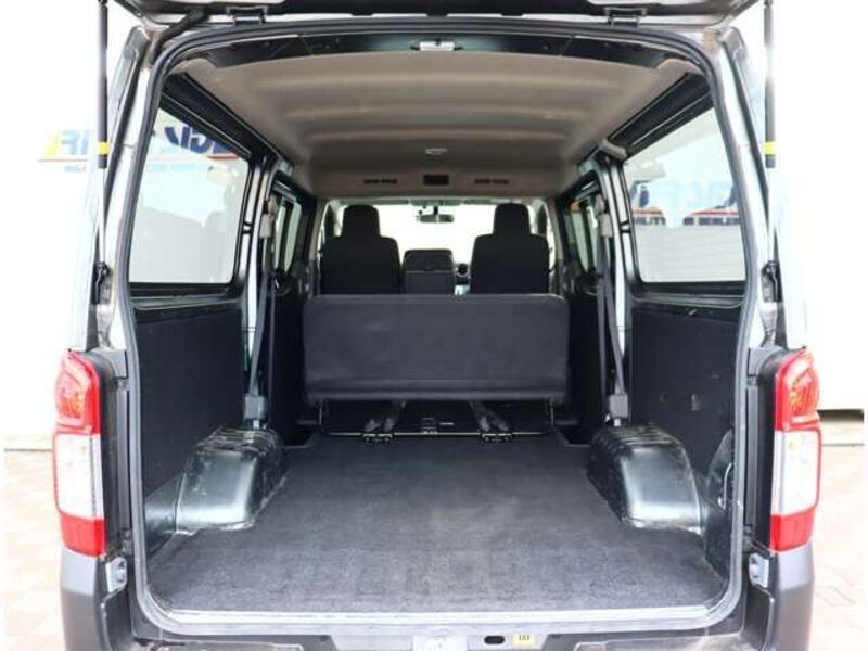NV350 CARAVAN