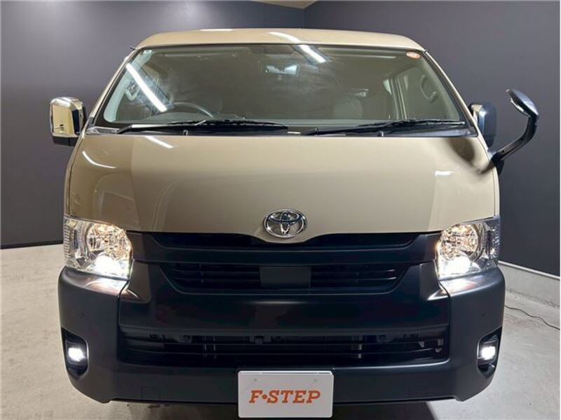 HIACE VAN-0