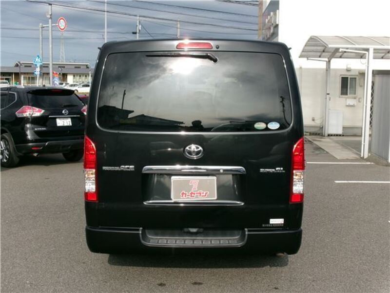 HIACE