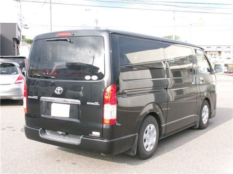 HIACE