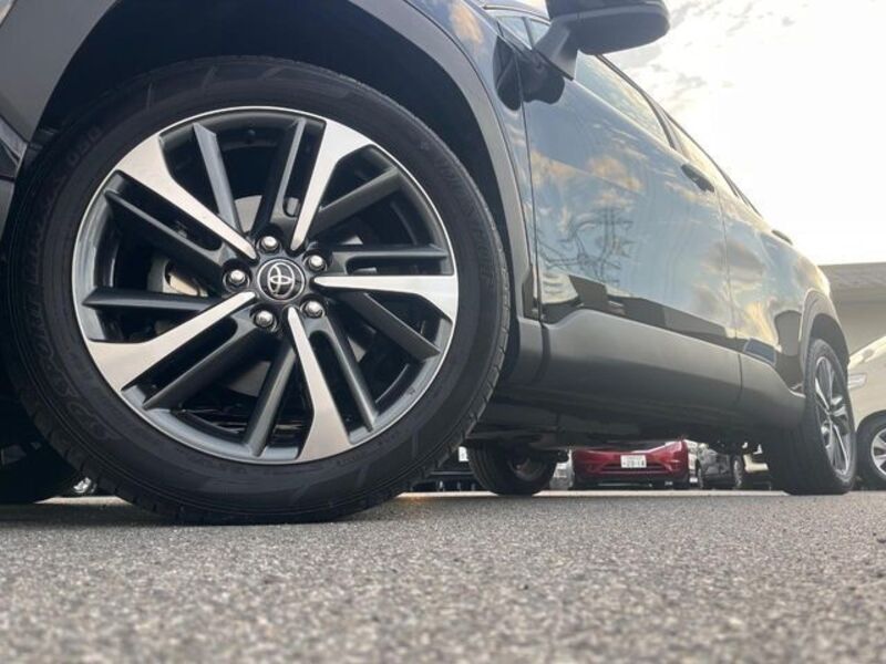 COROLLA CROSS