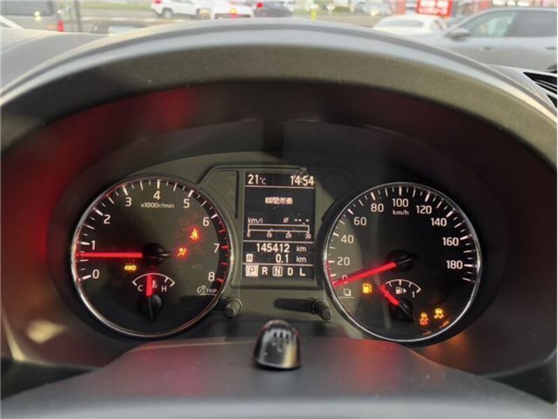X-TRAIL