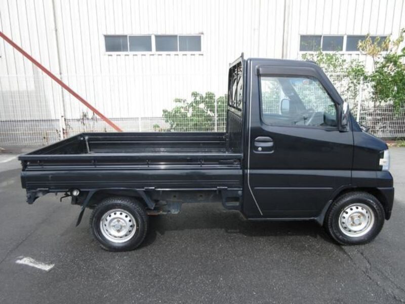 MINICAB TRUCK