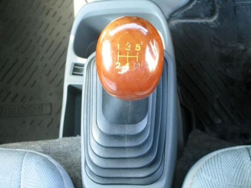 MINICAB TRUCK