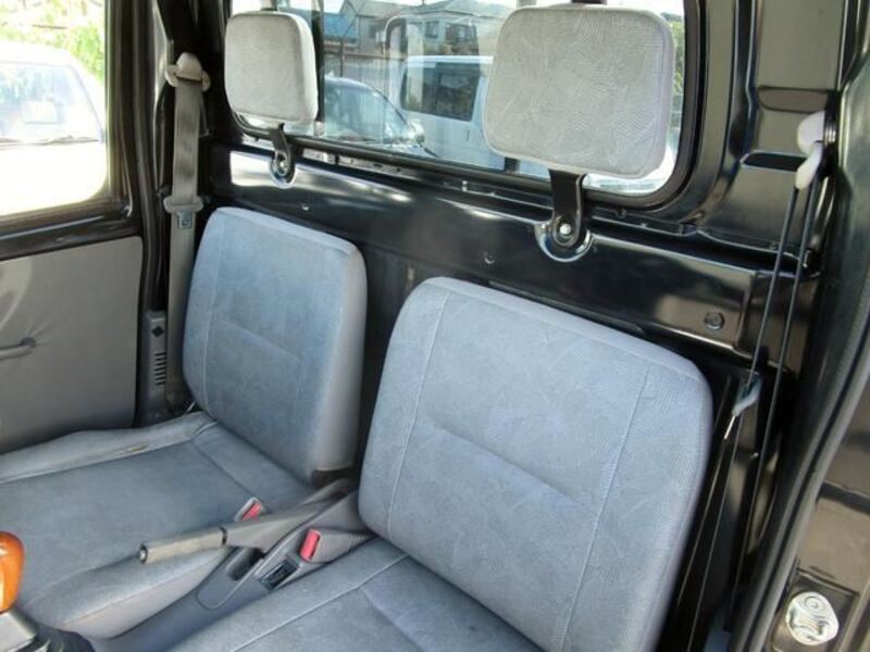 MINICAB TRUCK