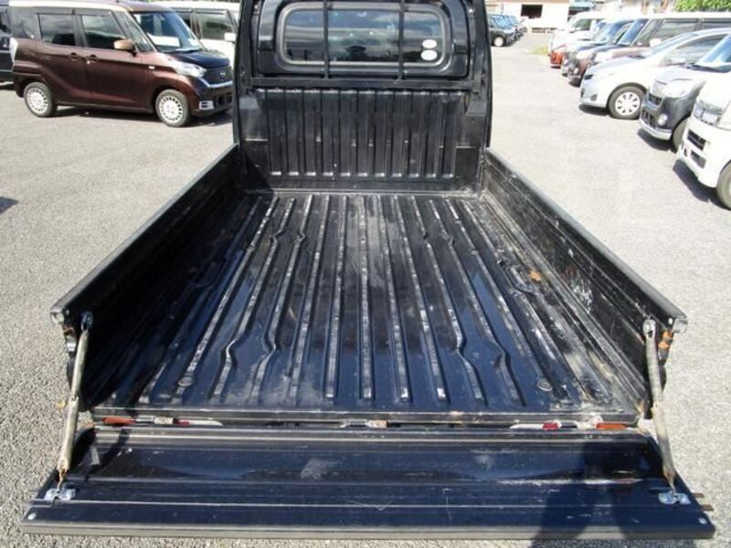 MINICAB TRUCK