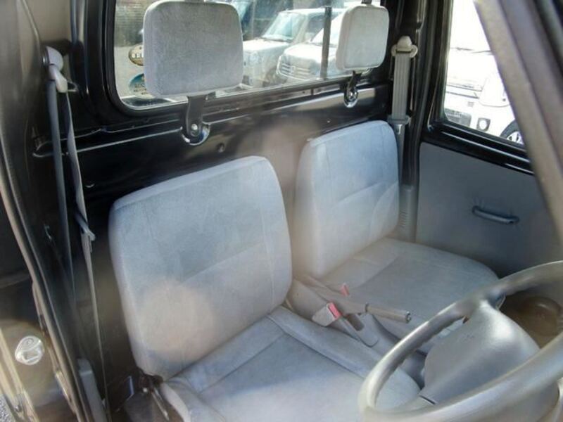 MINICAB TRUCK