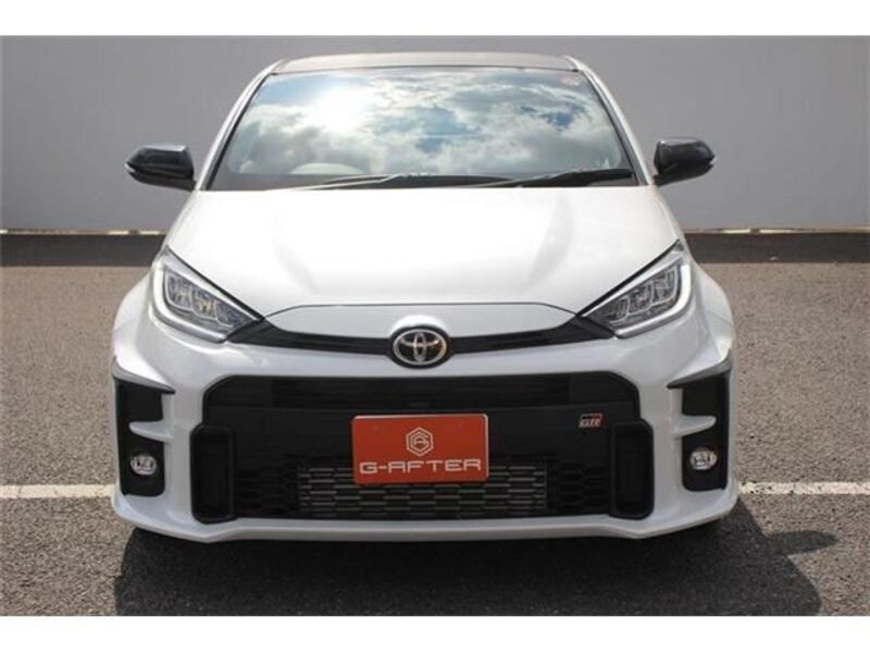 GR YARIS