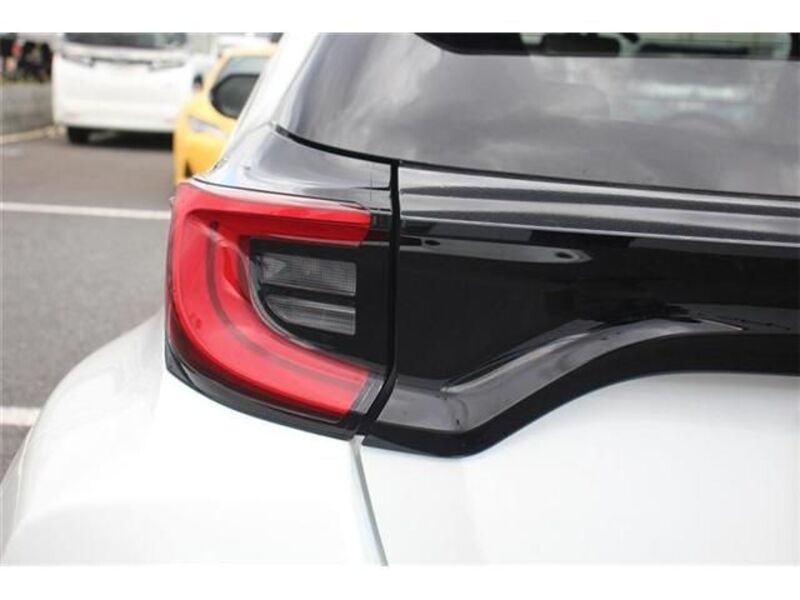 GR YARIS
