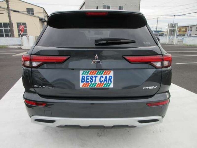 OUTLANDER