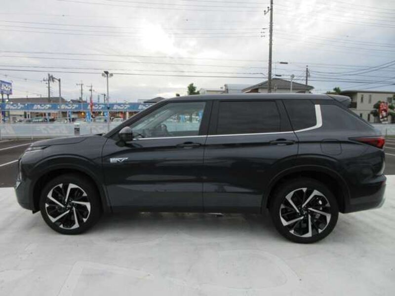 OUTLANDER