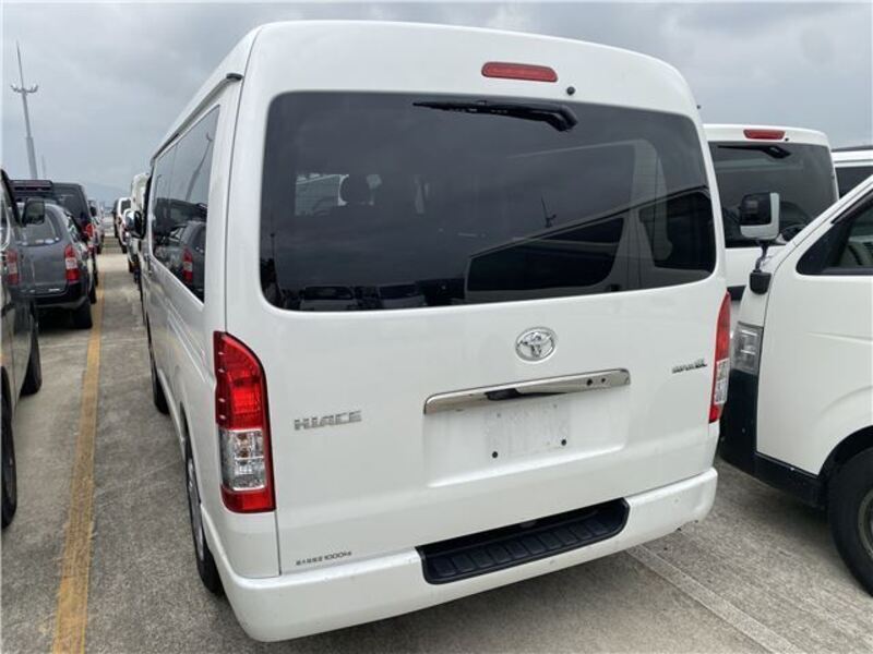 HIACE VAN