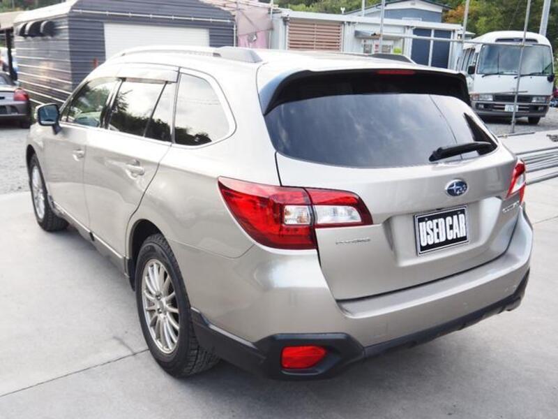 LEGACY OUTBACK
