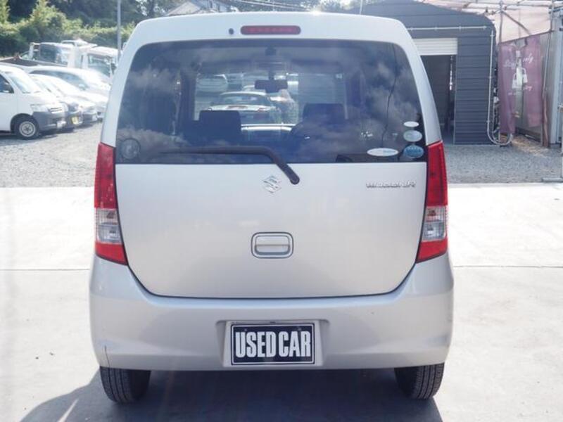 WAGON R