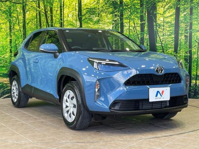 YARIS CROSS