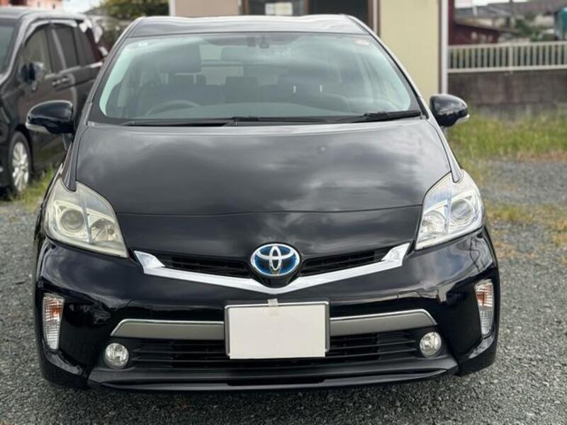 PRIUS PHV
