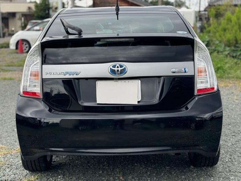 PRIUS PHV