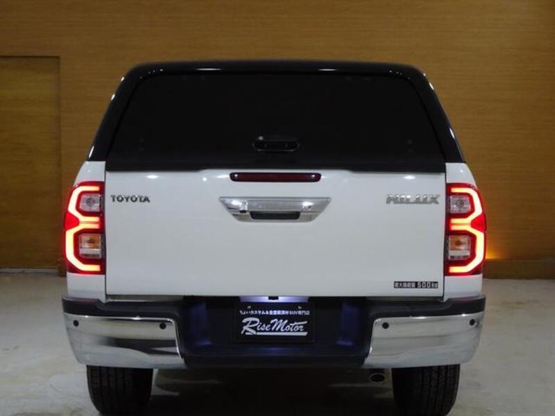 HILUX