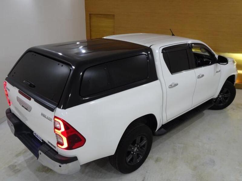 HILUX