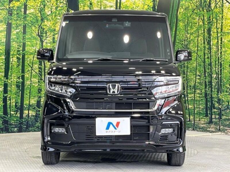 N BOX CUSTOM
