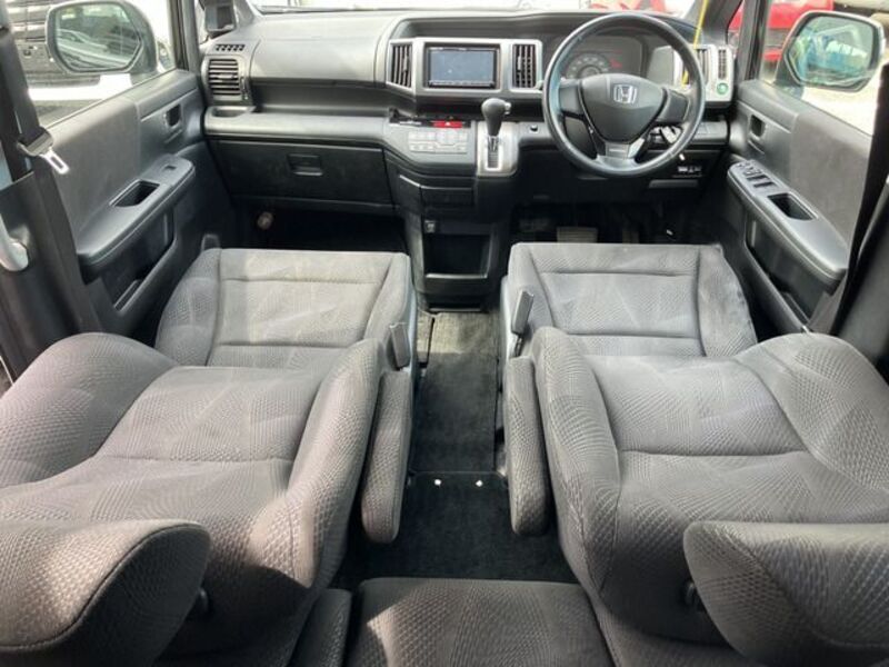 STEPWAGON SPADA