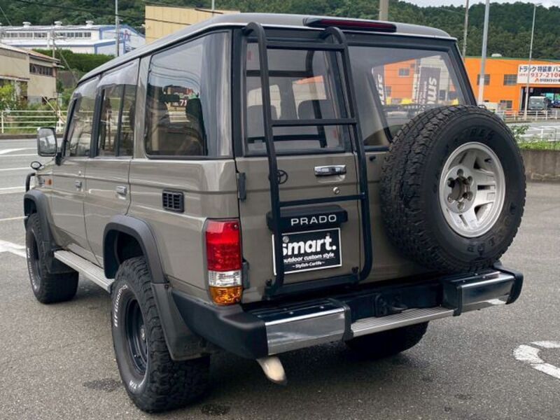 LAND CRUISER PRADO