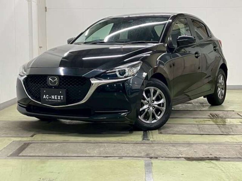 MAZDA2