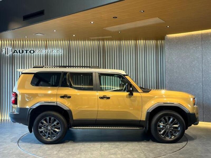LAND CRUISER 250