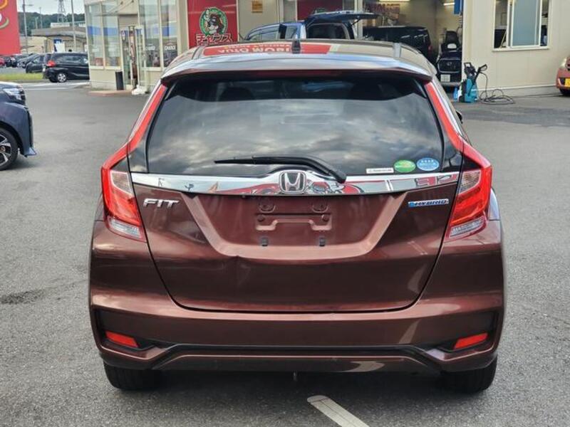 FIT HYBRID