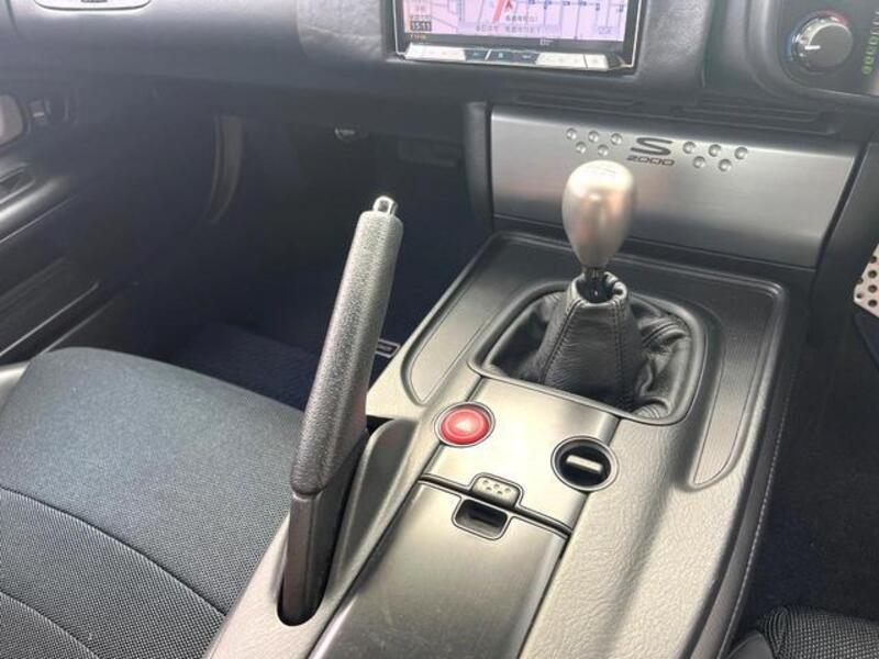 S2000