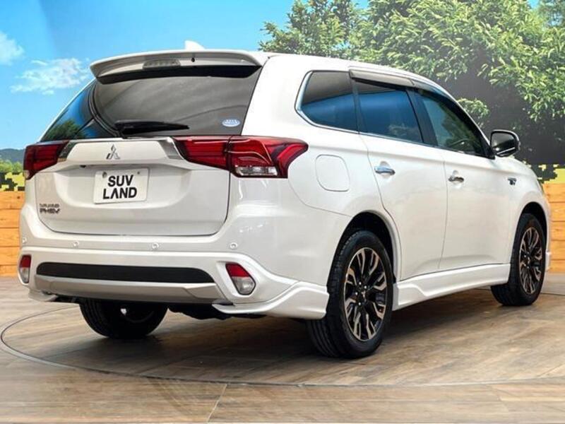 OUTLANDER PHEV