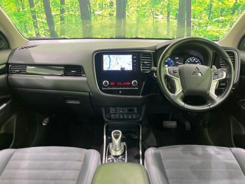 OUTLANDER PHEV