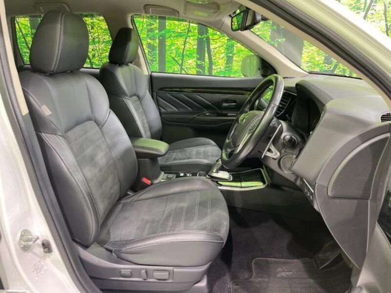OUTLANDER PHEV