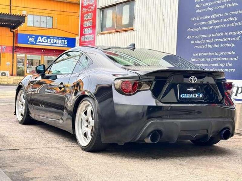 86