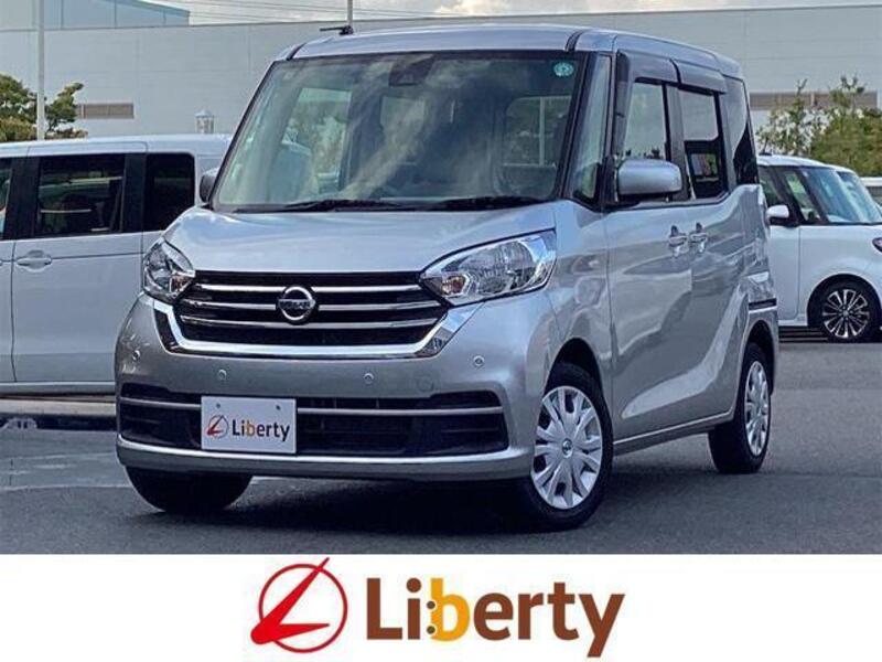 NISSAN DAYZ ROOX