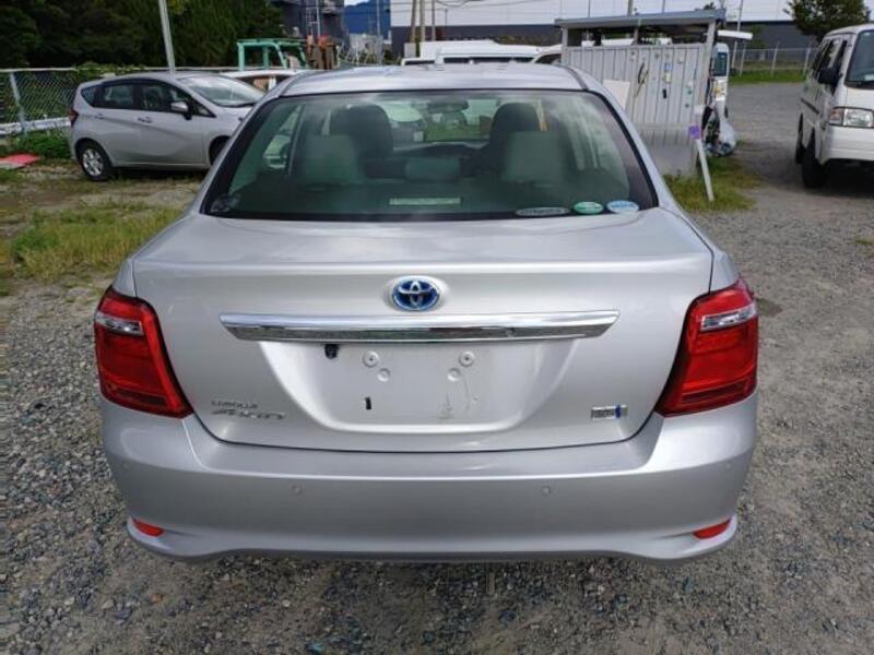 COROLLA AXIO