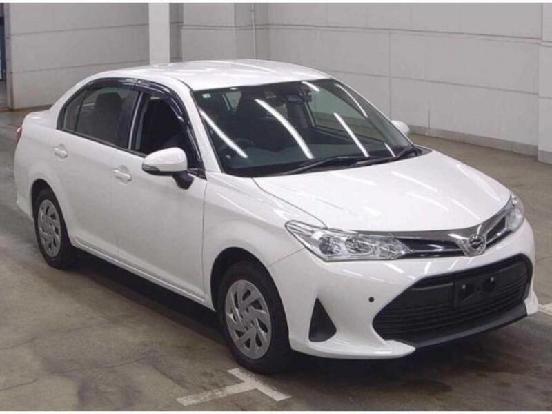 COROLLA AXIO