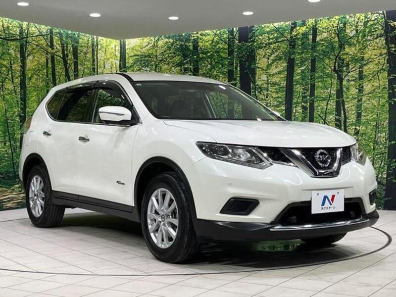 X-TRAIL