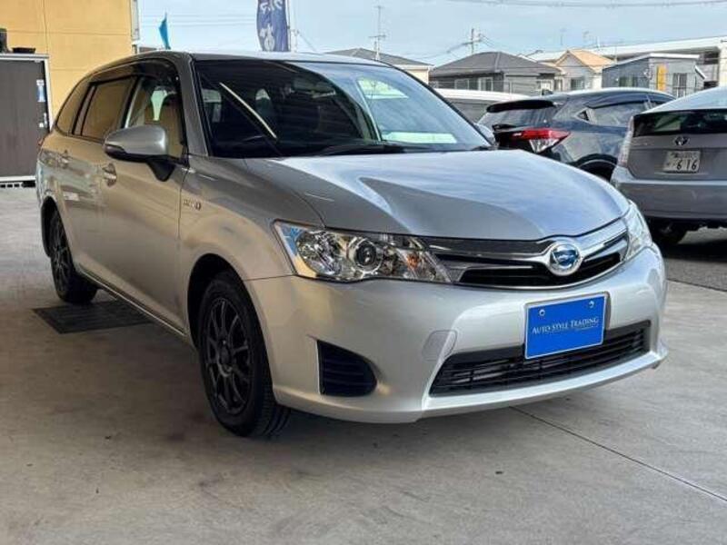 COROLLA FIELDER